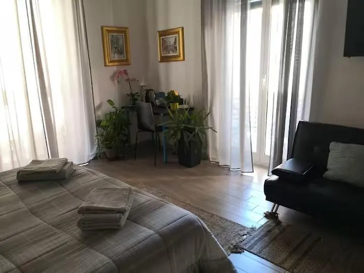 Trinita City Centre - Locazione Turistica Affitto Breve contacts